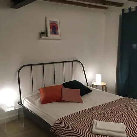 Rambla Old 00 Apartman *